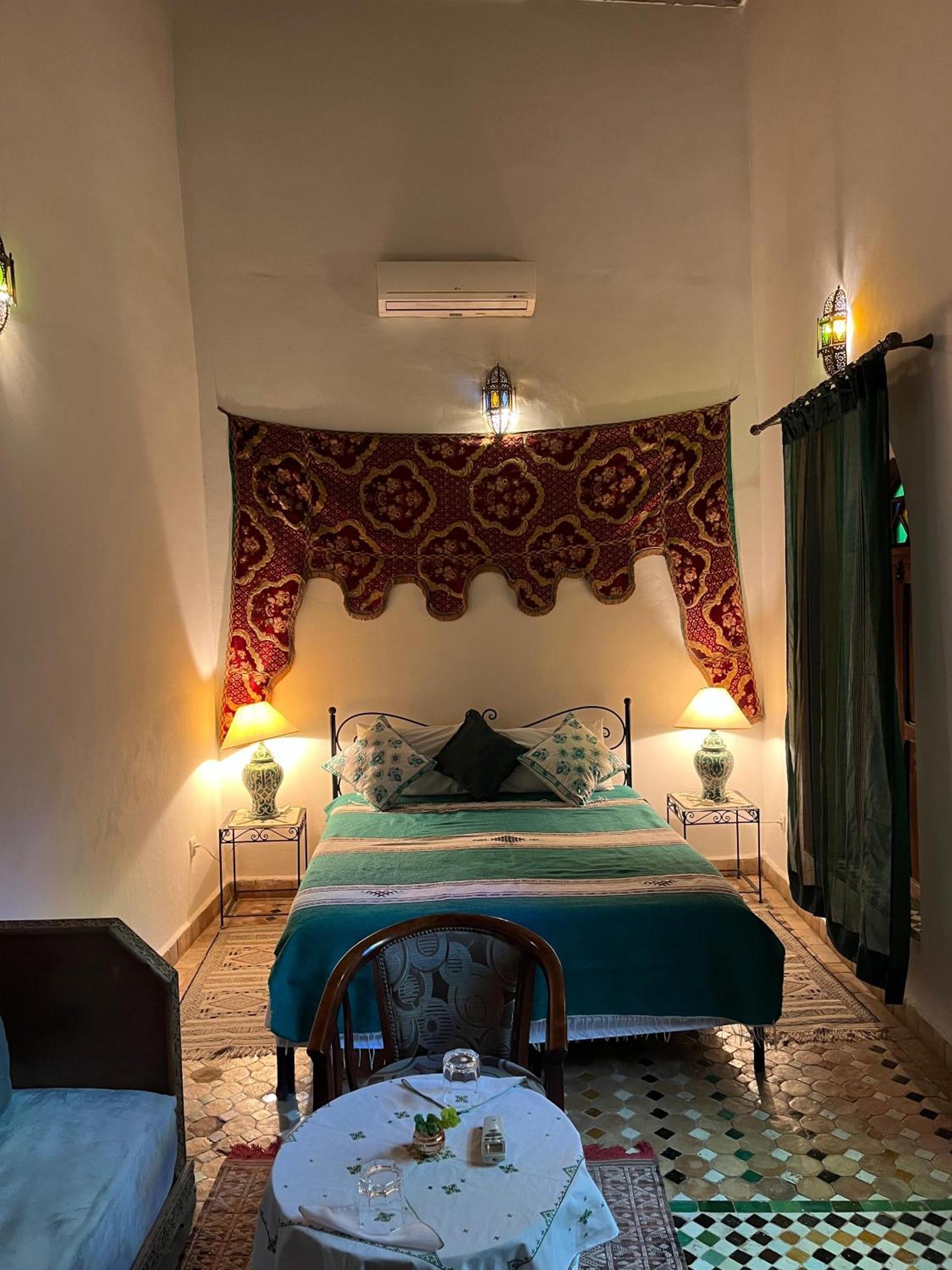 Hotel Dar Labchara à Fès Extérieur photo